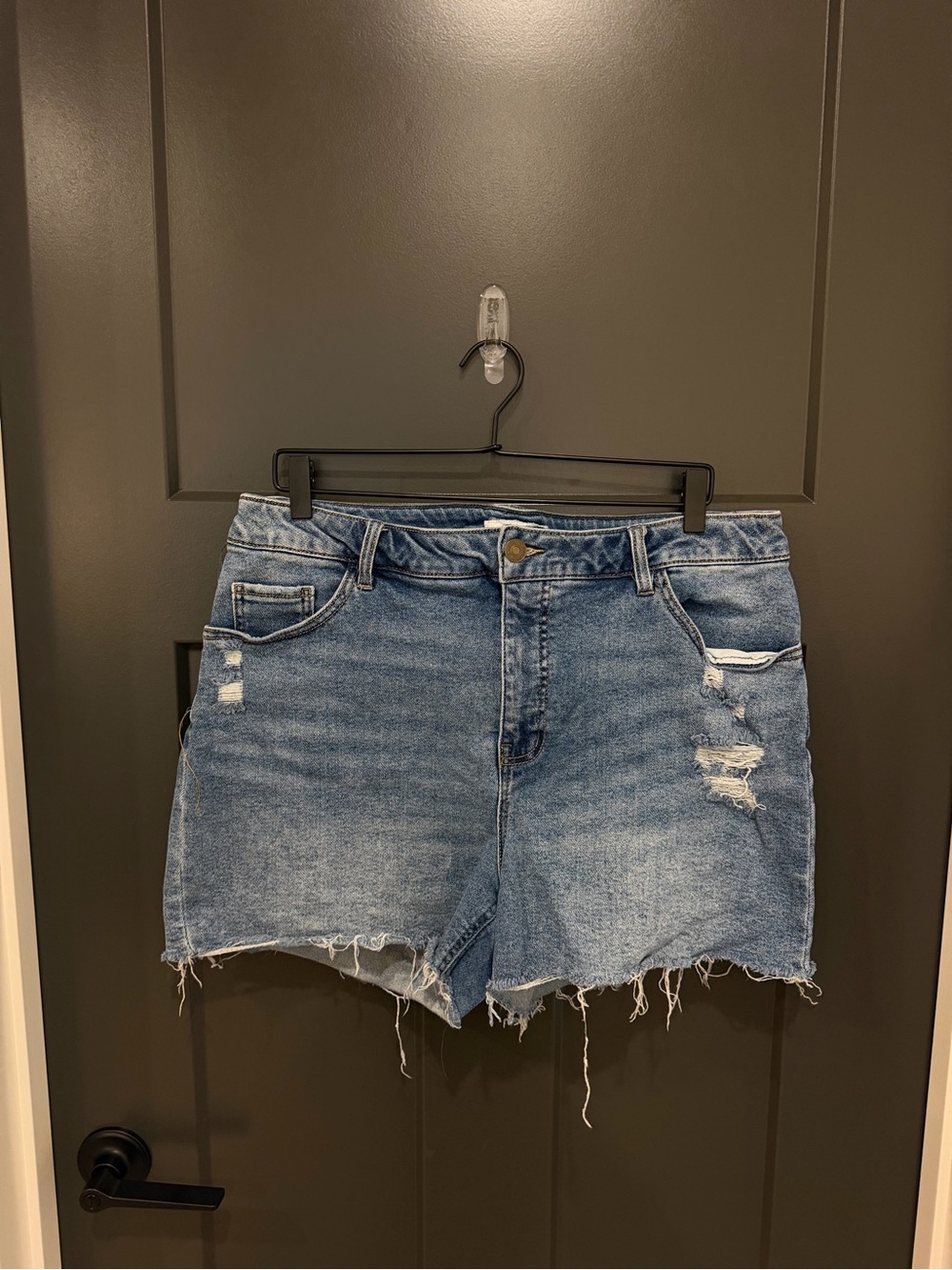 Ava & Viv Distressed Denim Cutoff Shorts | Size 16W